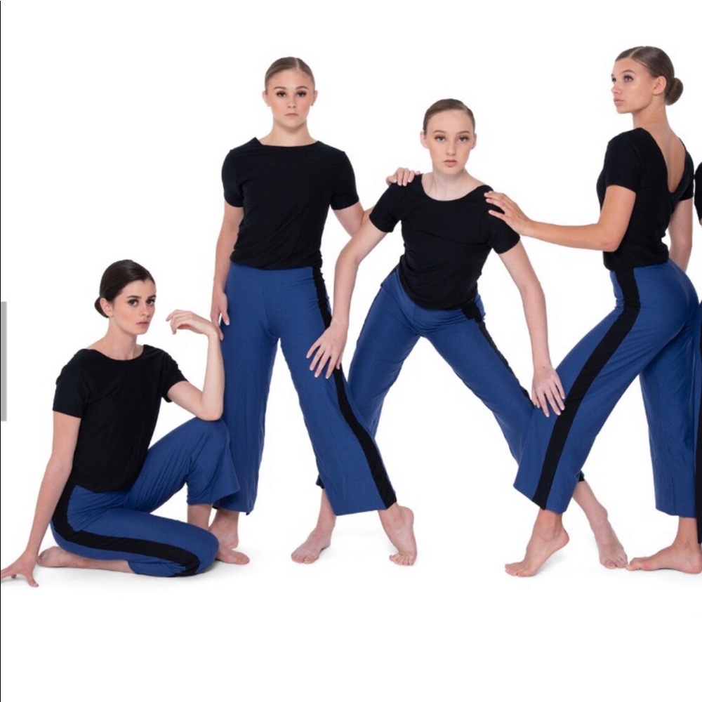 Kizzi Dancewear costume adult small